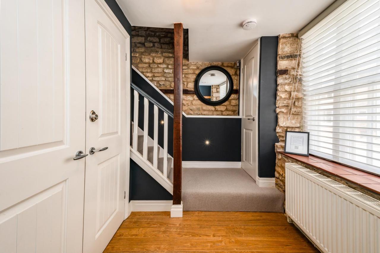 Luxury Town Centre Loft Apartment In Converted Granary Stamford Buitenkant foto