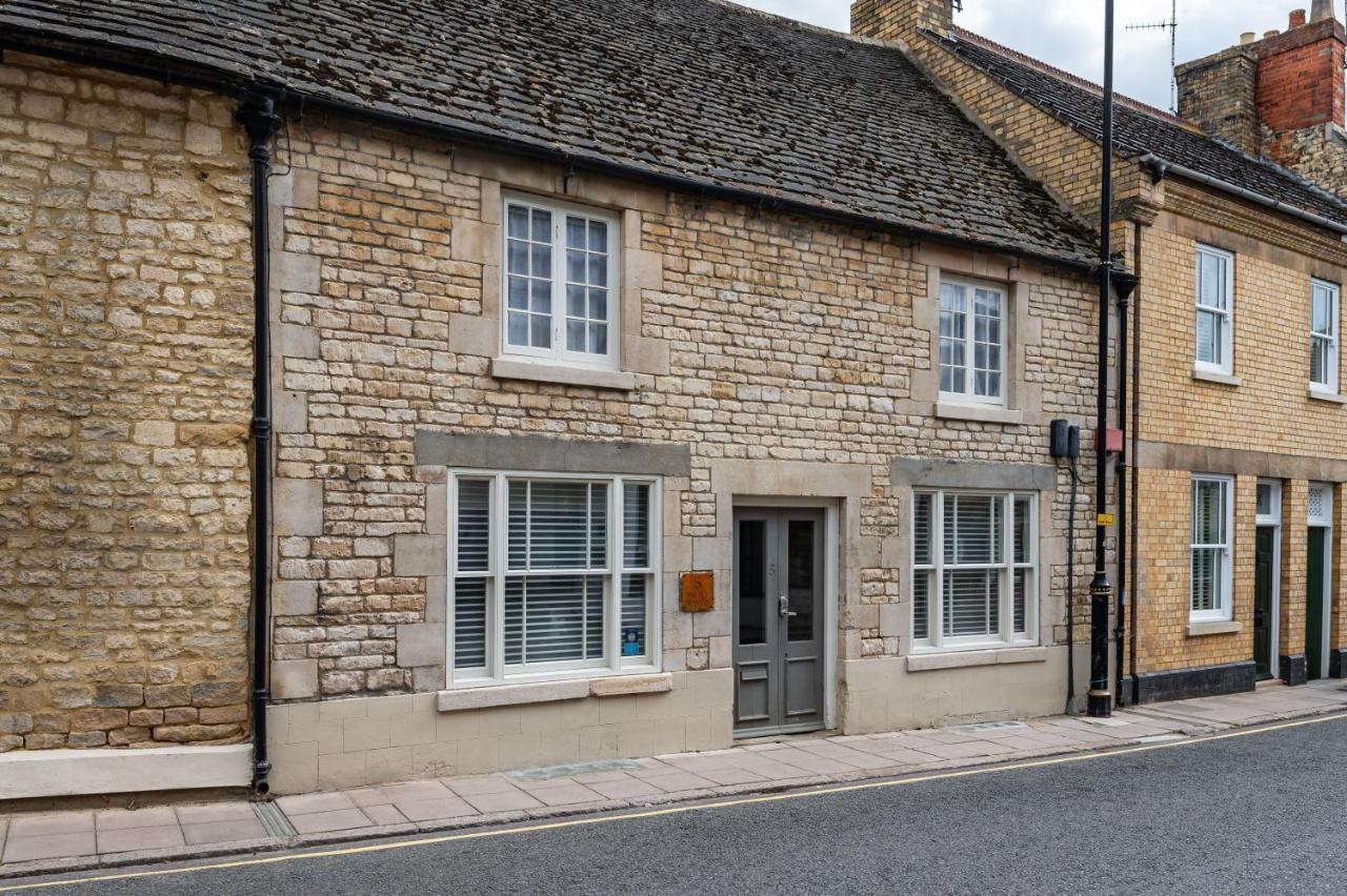 Luxury Town Centre Loft Apartment In Converted Granary Stamford Buitenkant foto