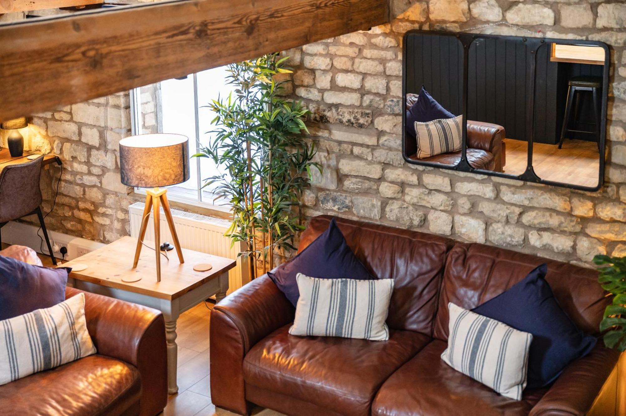 Luxury Town Centre Loft Apartment In Converted Granary Stamford Buitenkant foto